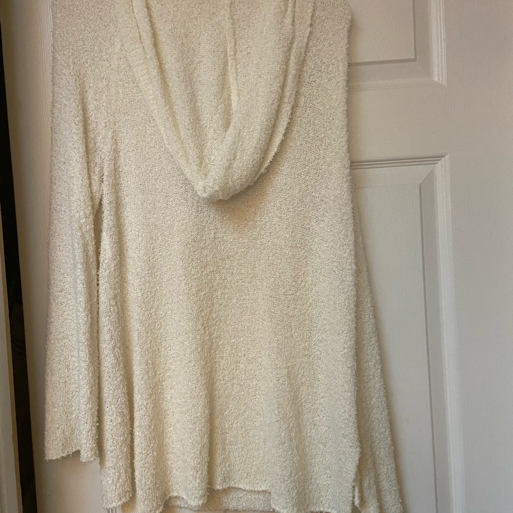 525 America oversized cream nubblyover sized sweater with hood and tie closure